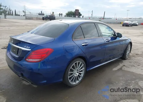 2018 Mercedes-Benz C 300 из США, поврежденный, VIN 55SWF4JB5JU245457